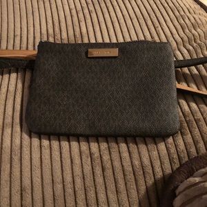 Michael Kors Fannypack brown Sz large